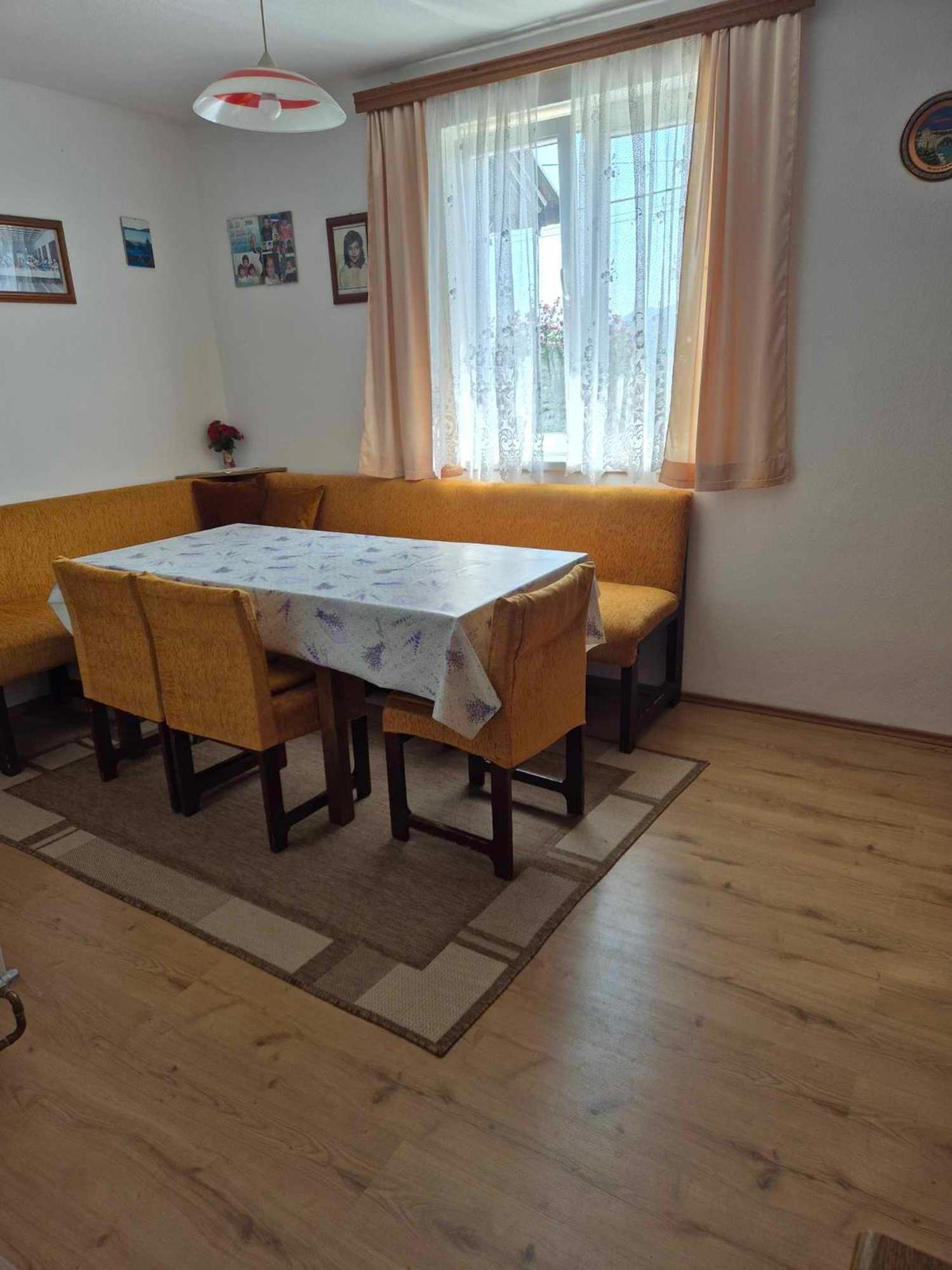 Guesthouse Milka Poljanak Eksteriør billede