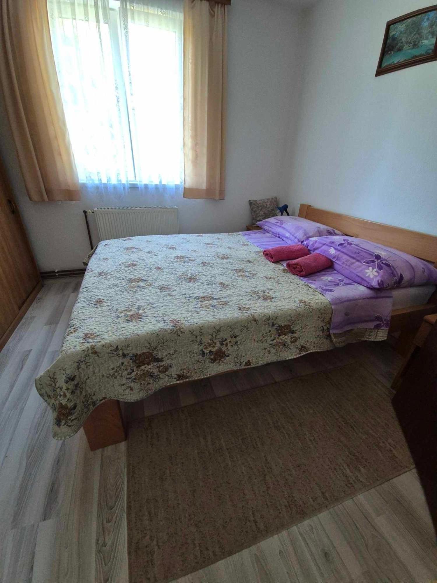 Guesthouse Milka Poljanak Eksteriør billede